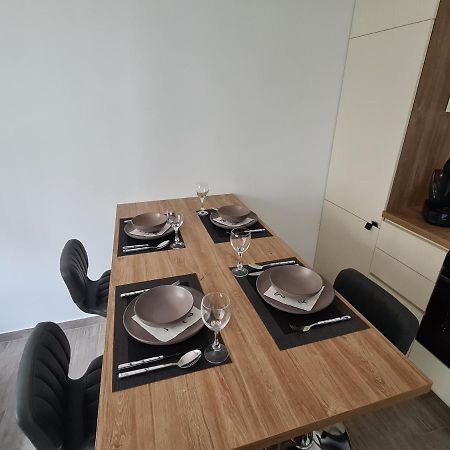 Apartman Nika Crikvenica Exteriör bild