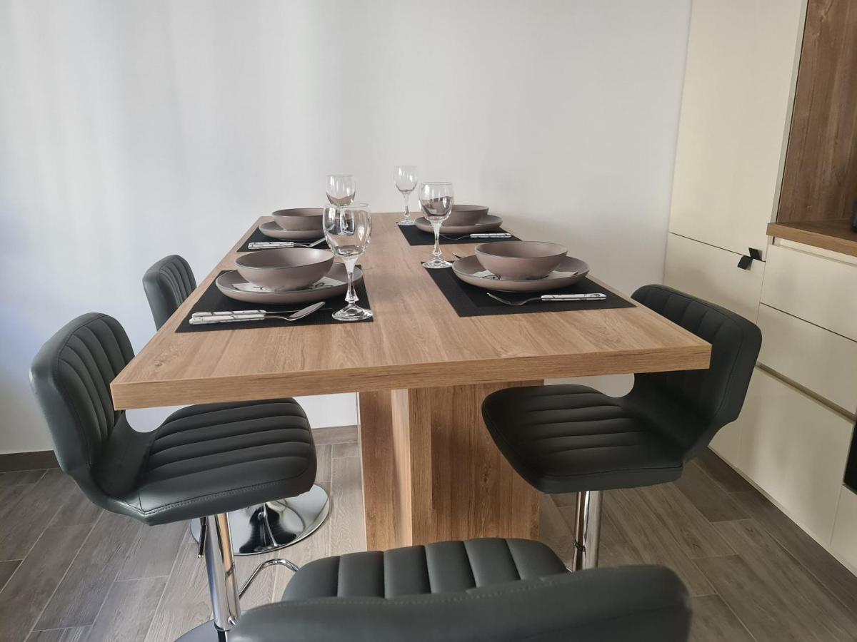 Apartman Nika Crikvenica Exteriör bild